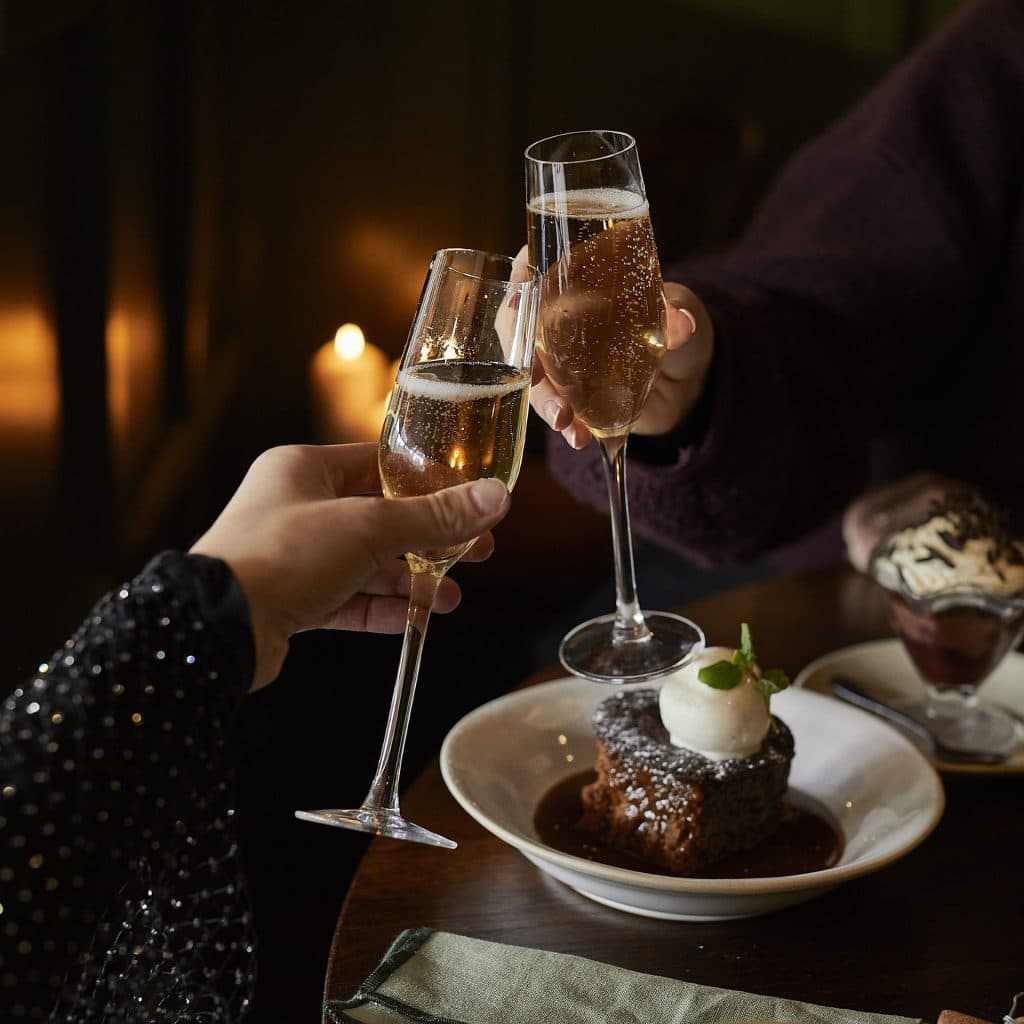 Cover Image for Complimentary Festive Fizz this Christmas at The Prince of Wales