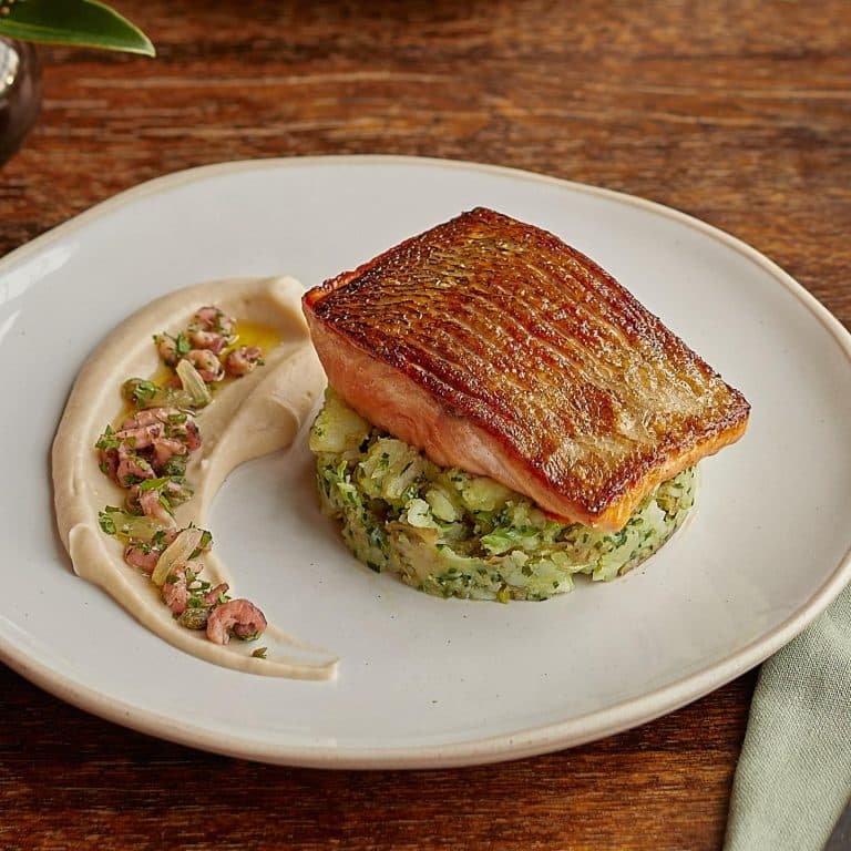 Cover Image for Our à la carte menu at The Prince of Wales