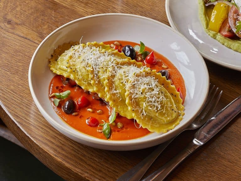 Cover Image for Our new summer menu at The Prince of Wales is here